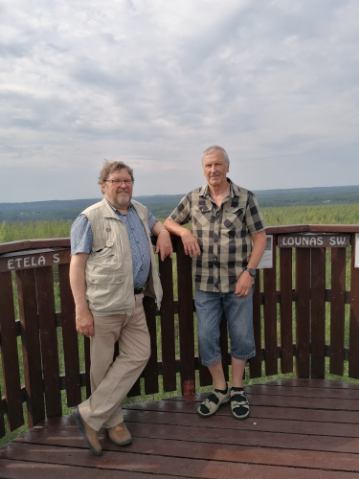 Himmaanmäen näkötorni
Näkymä tornista etelään. suunnat merkattu.
