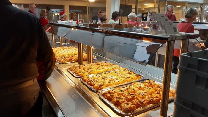 Joulutortut odottivat ottajia
