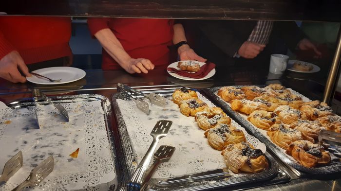 Kyllä joulutortut maistui kahvin kera
