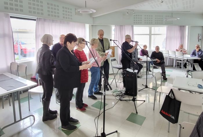 Pörriäiset esiintyy
